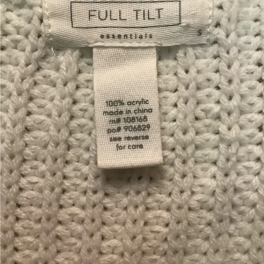 Coquette Women’s Full Tilt White Cropped Crew Neck Sweater - Picture 4 of 8